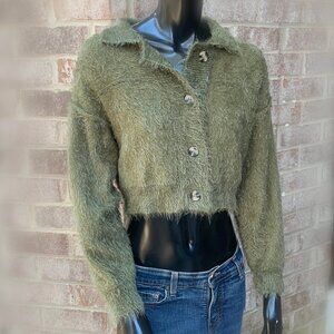 Forever 21 Eyelash Fuzzy Cropped Button Up Long Sleeve Sweater Sz S